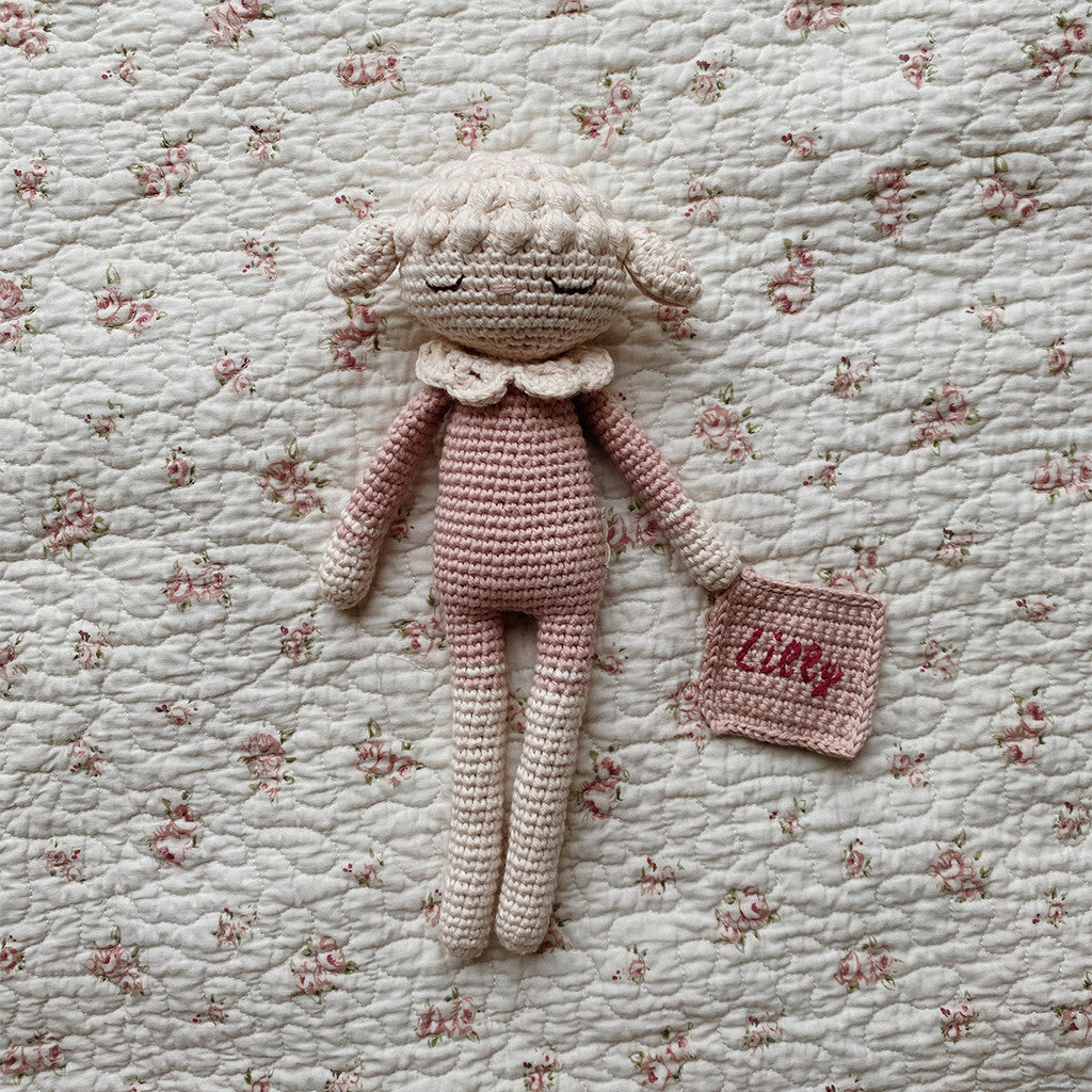 Patti Oslo Personalised Personalised Lilli Lamb I rosa Organic Soft Toys
