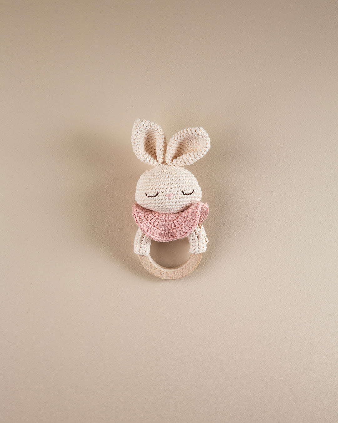 Patti Oslo Bunny the Teething Ring I rosa Teething Rings & Rattles & Baby Gym Toys