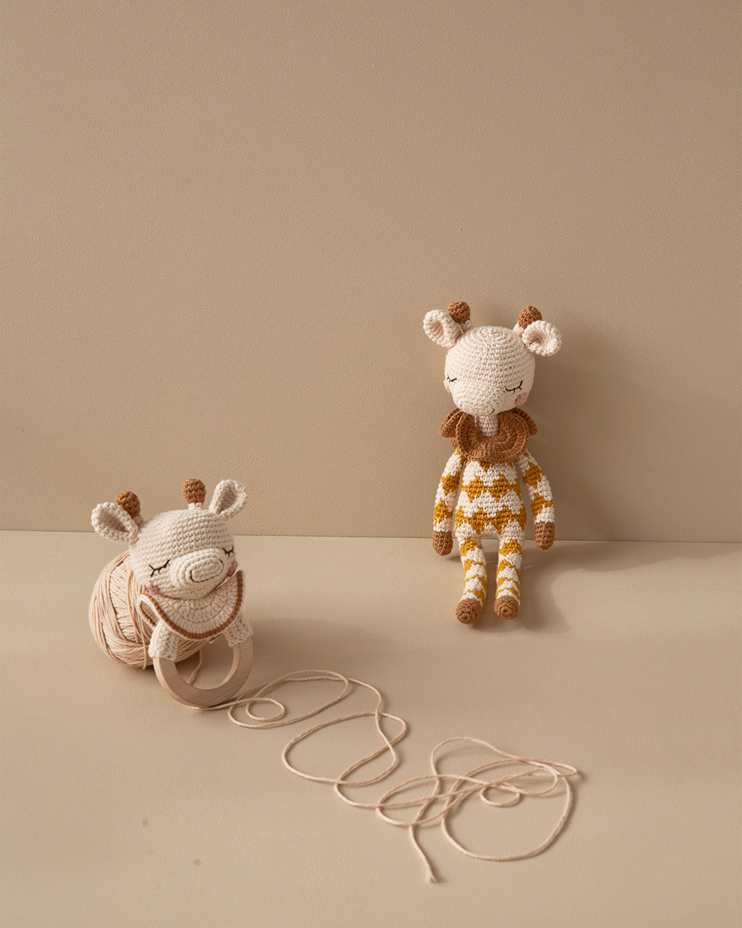 Patti Oslo Goldie the Giraffe Teething Ring I caramel Teething Rings & Rattles & Baby Gym Toys