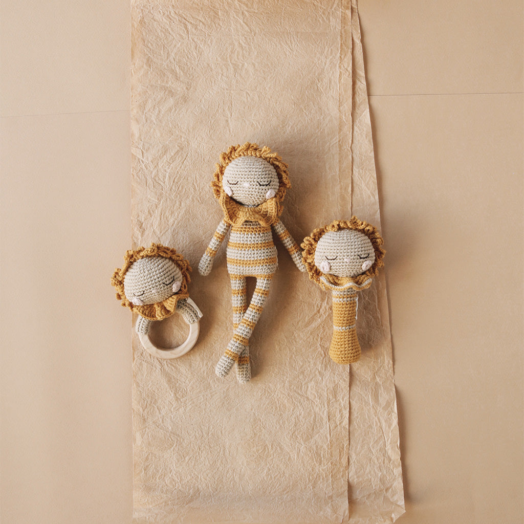 Patti Oslo Lenni Lion | ochre Organic Soft Toys