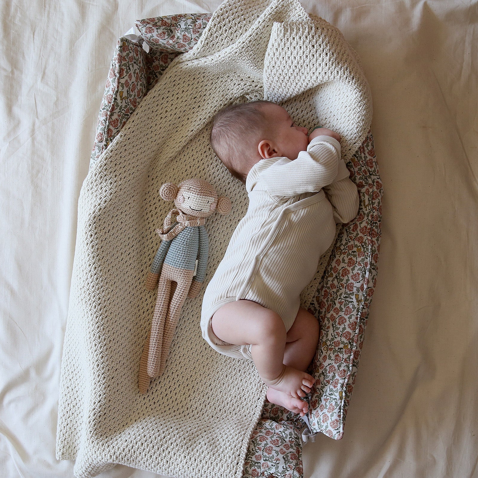 Patti Oslo Monkey | beige large Organic Soft Toys