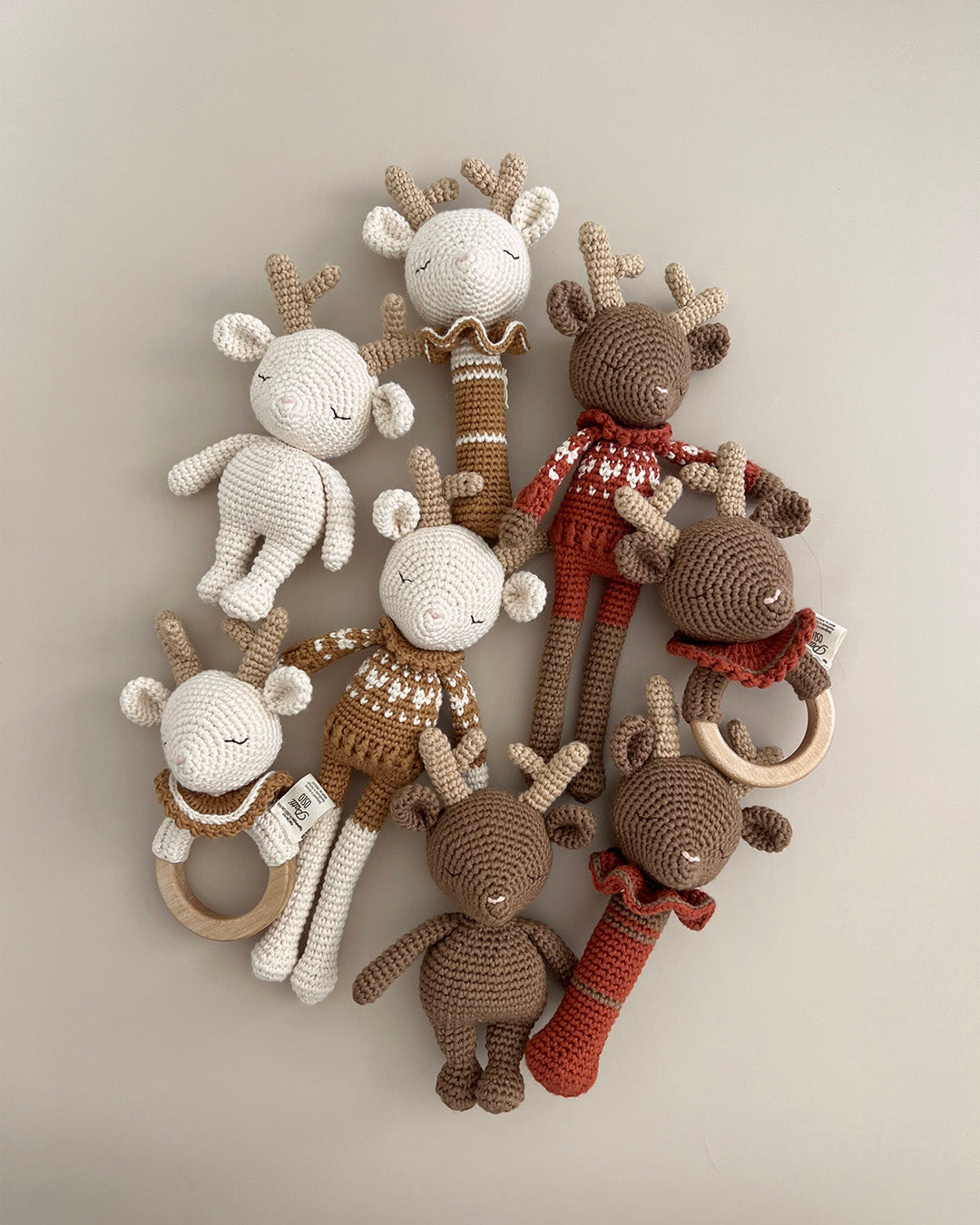 Patti Oslo Robin Reindeer I hearts sweater caramel Organic Soft Toys