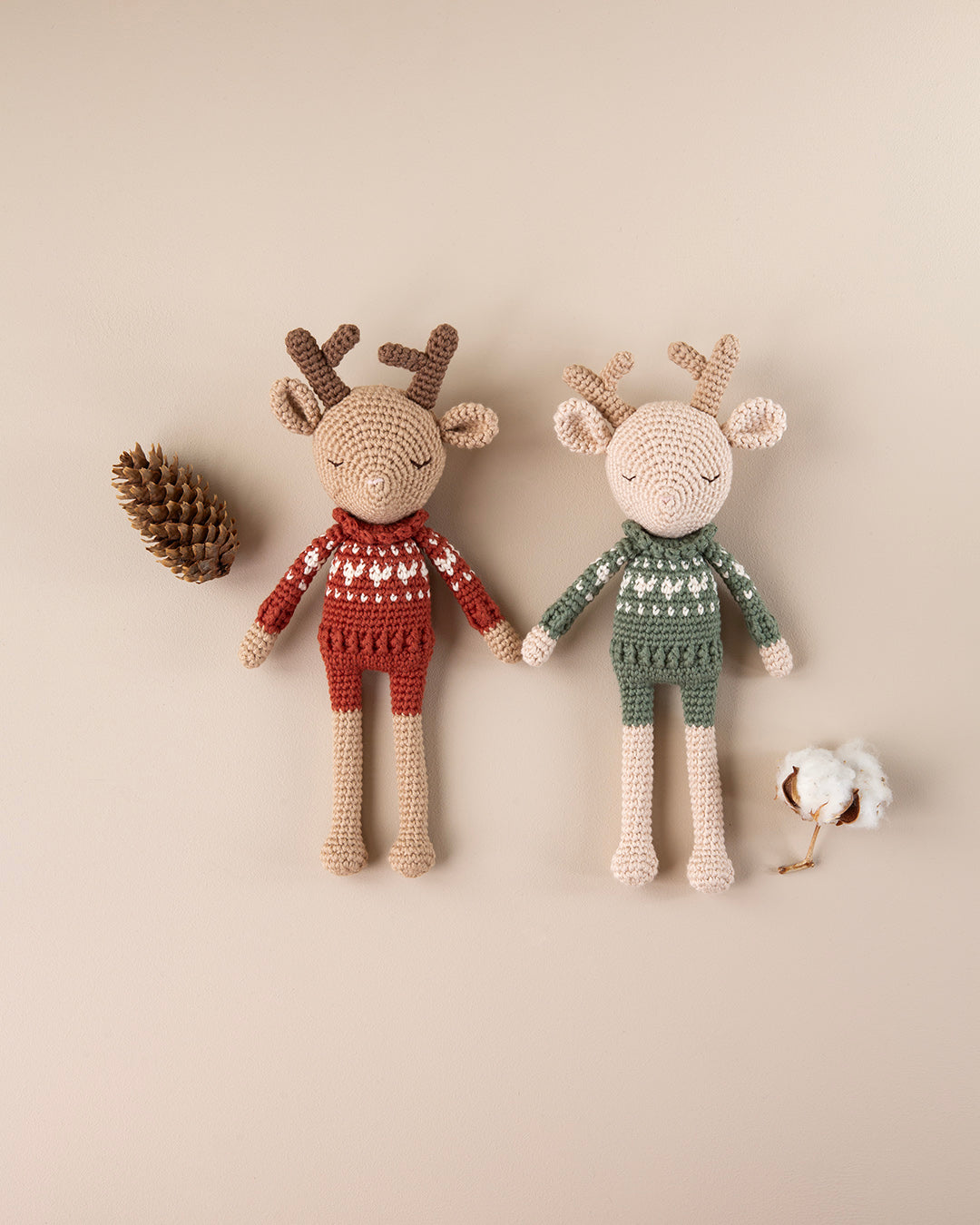 Patti Oslo Robin Reindeer I hearts sweater sienna Organic Soft Toys