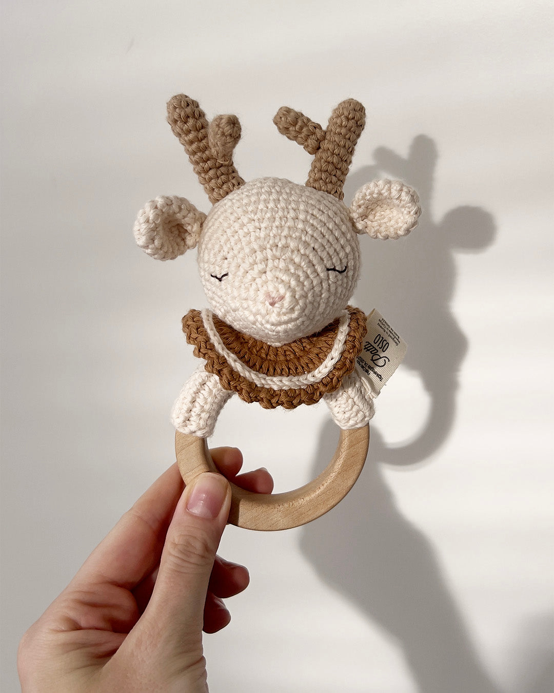 Patti Oslo Robin the Reindeer Teething Ring I caramel Teething Rings & Rattles & Baby Gym Toys